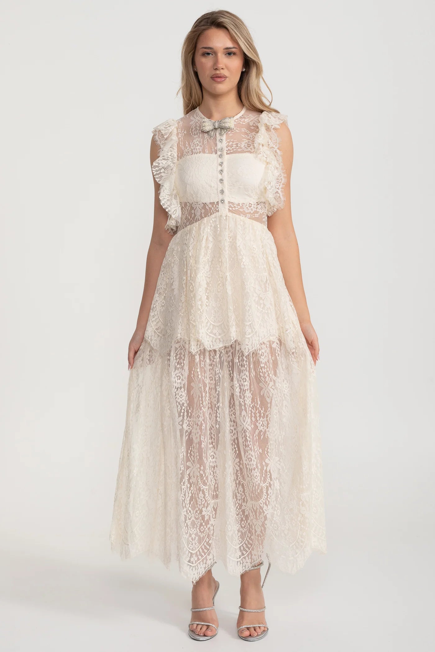 Elegant Vintage-Inspired Lace Dress With Ruffled Details And Layered Skirt  - Ivoire