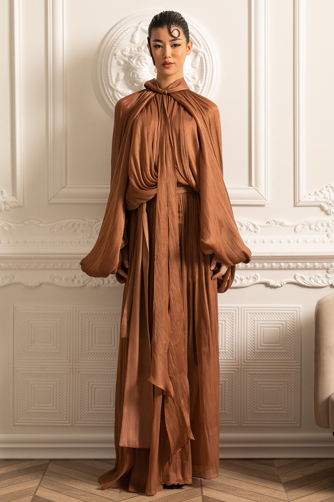 Elegant Gown With Voluminous Sleeves And Flowing Silhouette - Brown