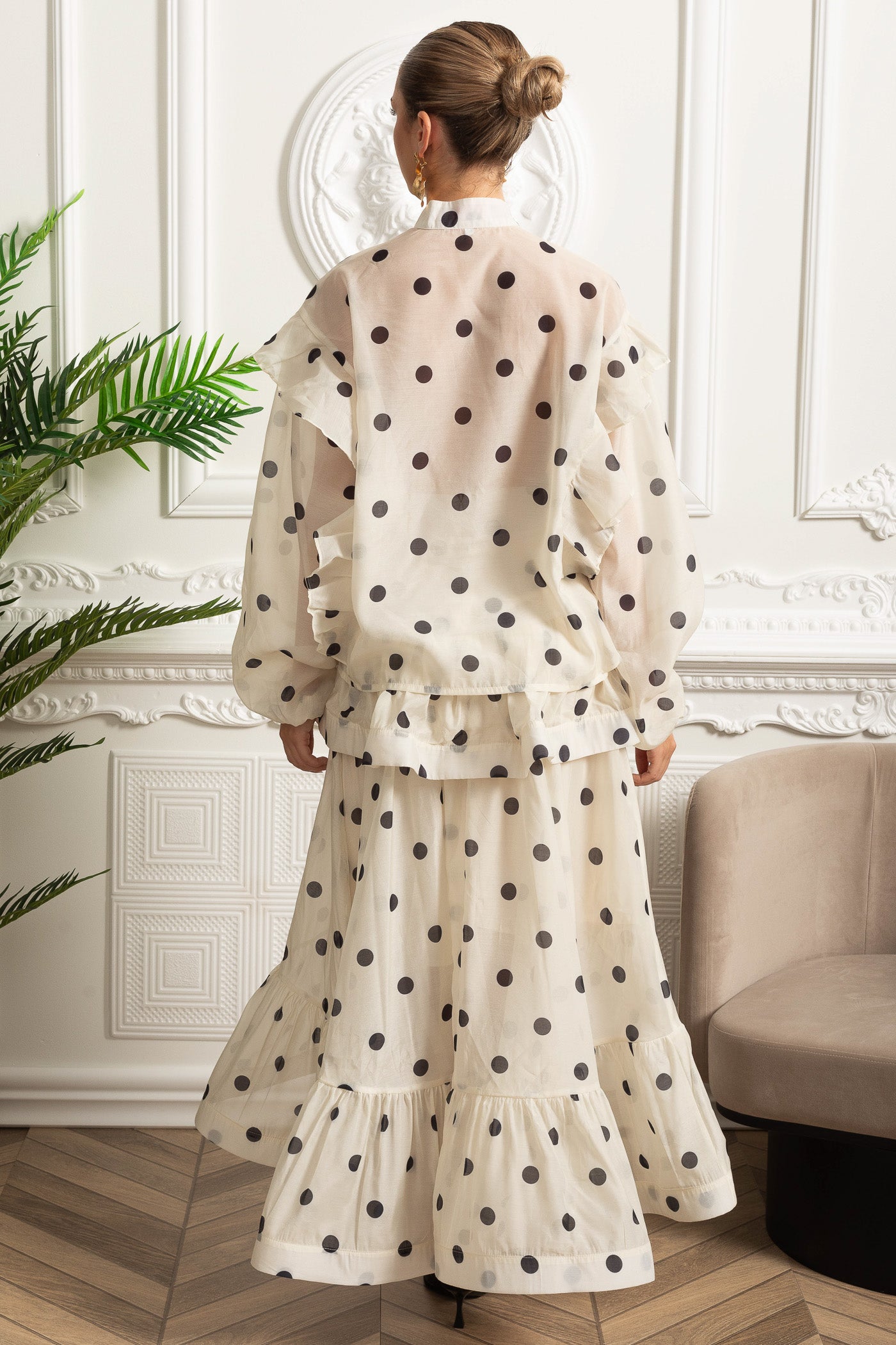 Polka Dot Maxi Dress with Voluminous Sleeves and Statement Waist Bow - Ivoire