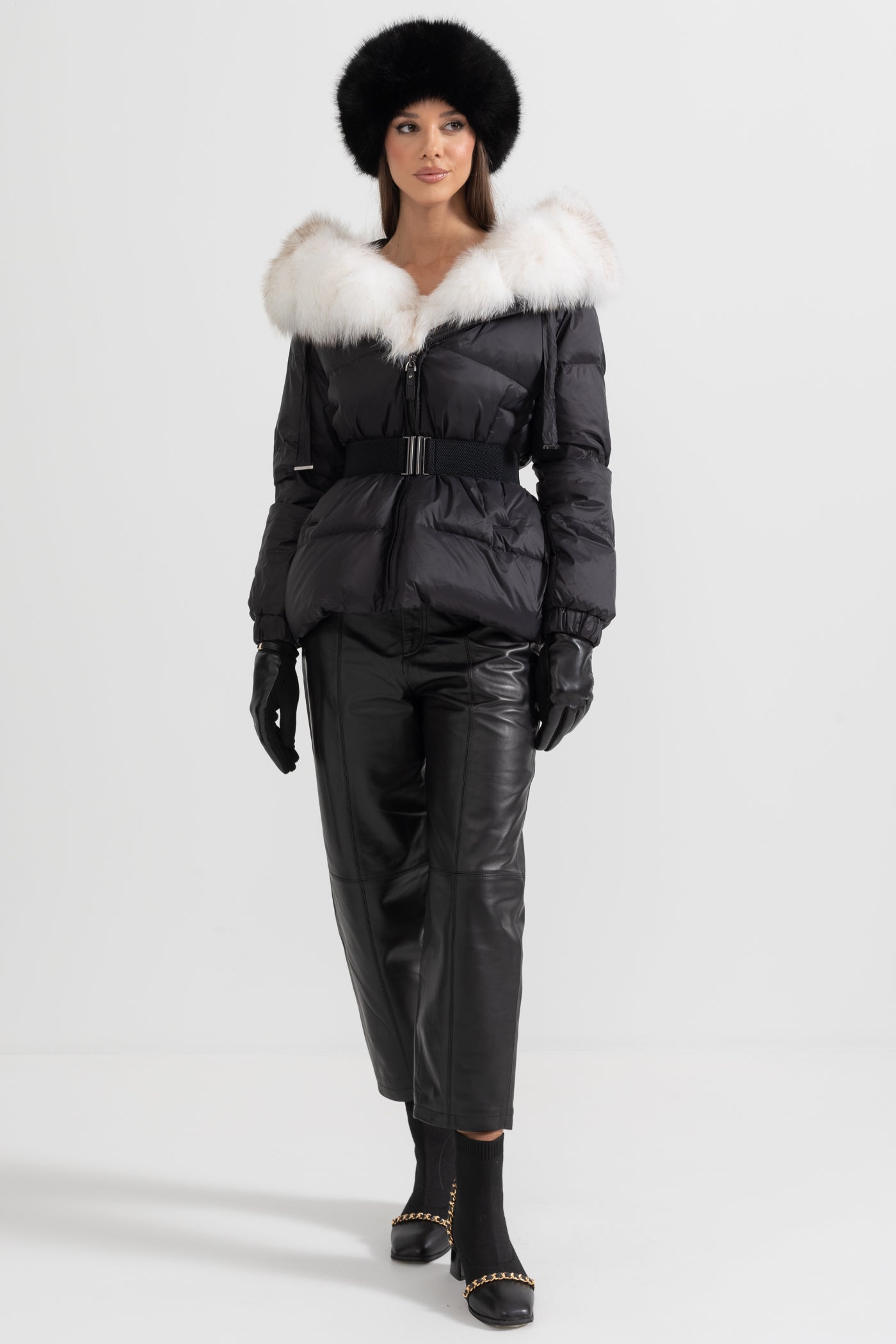 Puffer Jacket With Waistbelt And White Fox Fur-Lined Hood - Black