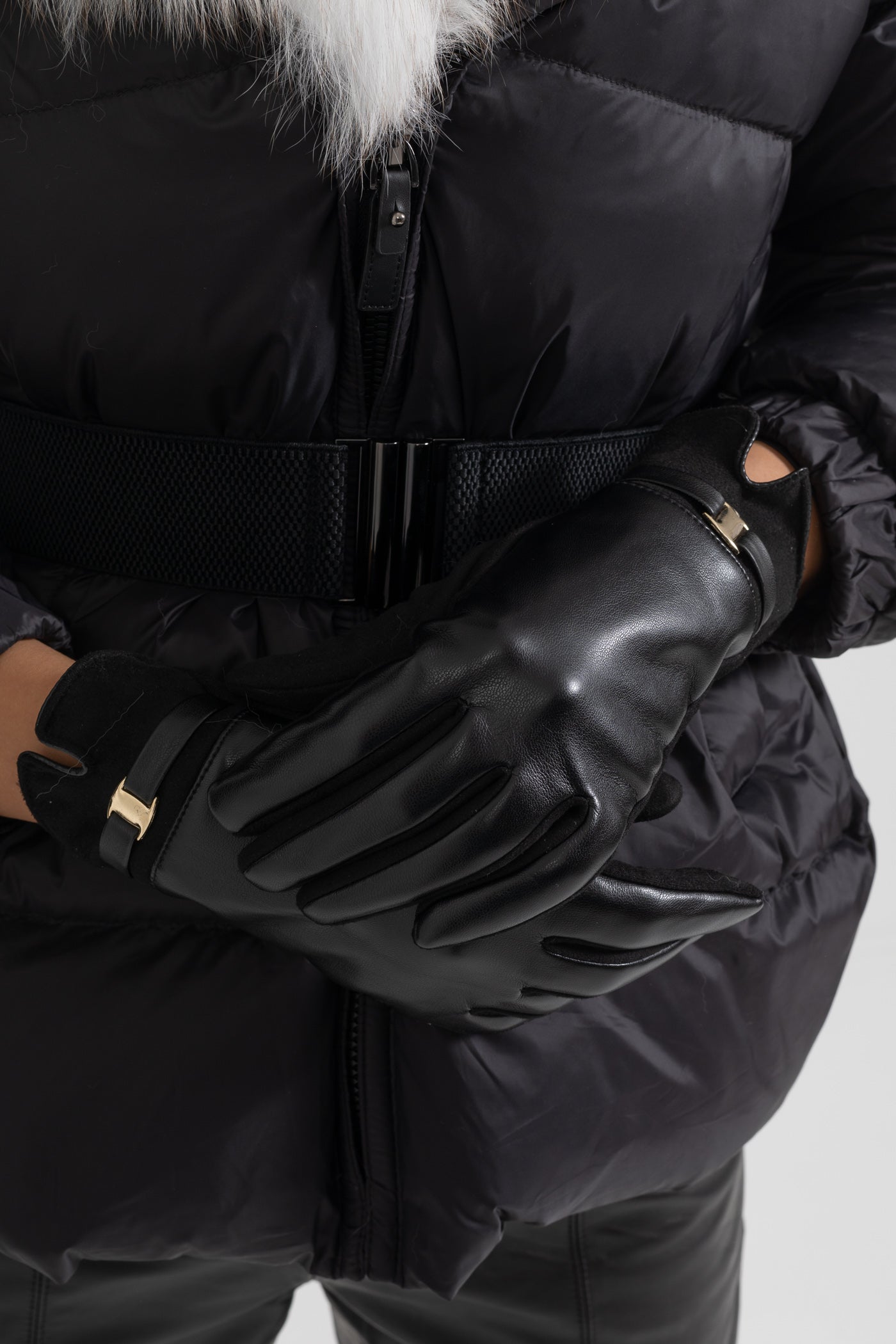 Vegan Leather And Suede Gloves With Gold Buckle Detail - Black