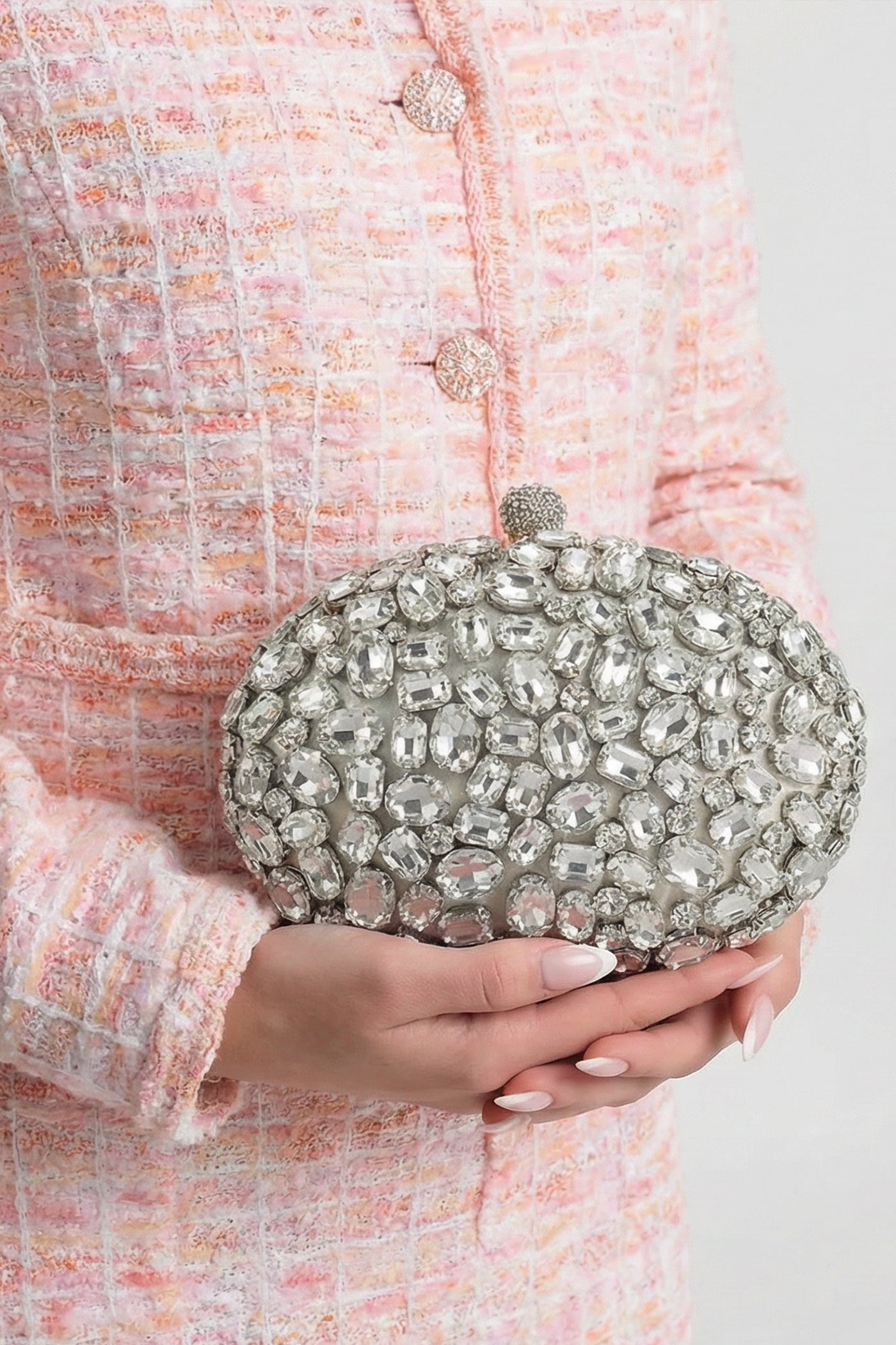 Crystal-Embellished Oval Clutch with All-Over Stone Finish – Gold