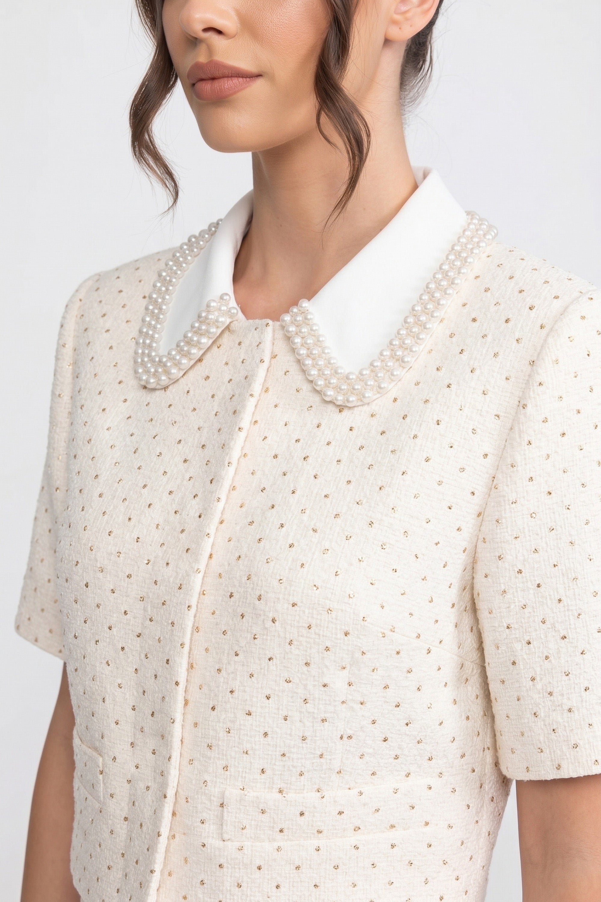 Short-Sleeve Embellished Tweed Cropped Jacket With Crystal Collar - Ivoire