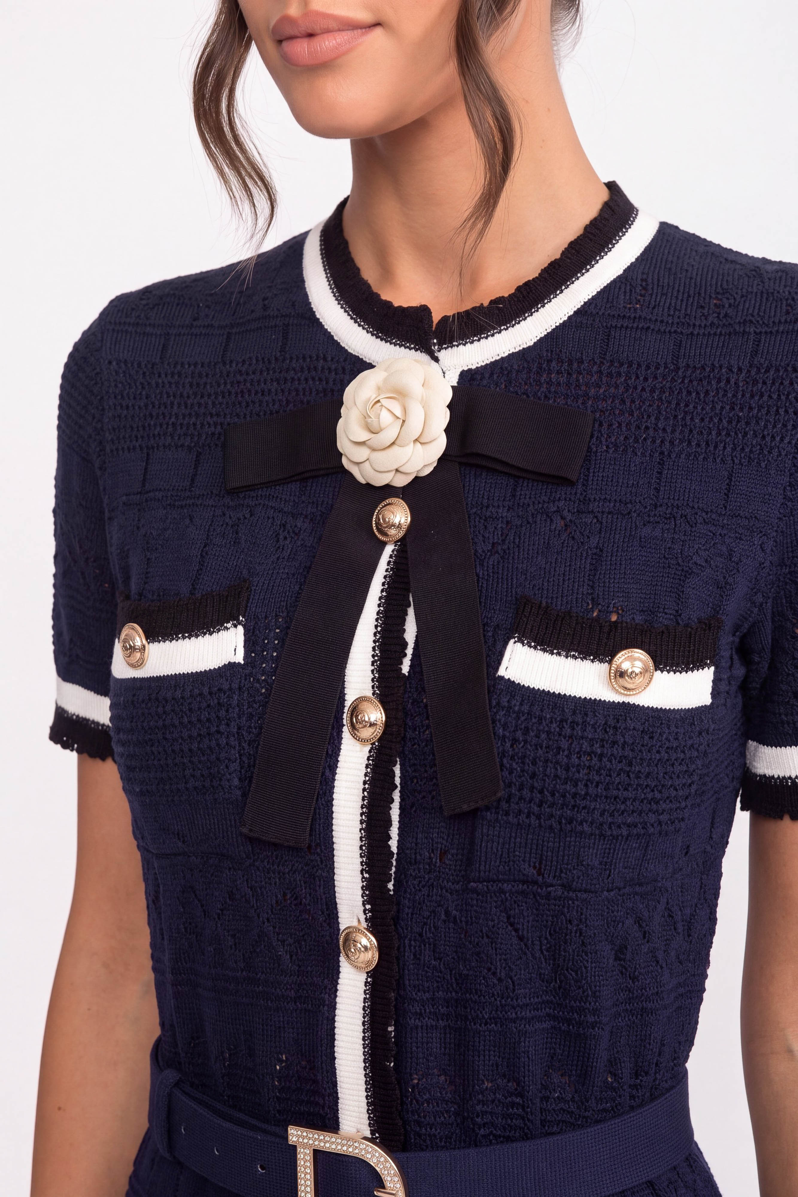 Knit Midi Dress With White Piping And Gold Buckle Belt - Navy