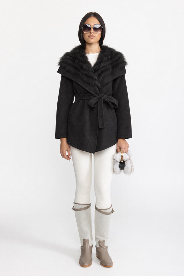 Wool Coat with Oversized Fur Collar And Belt - Black
