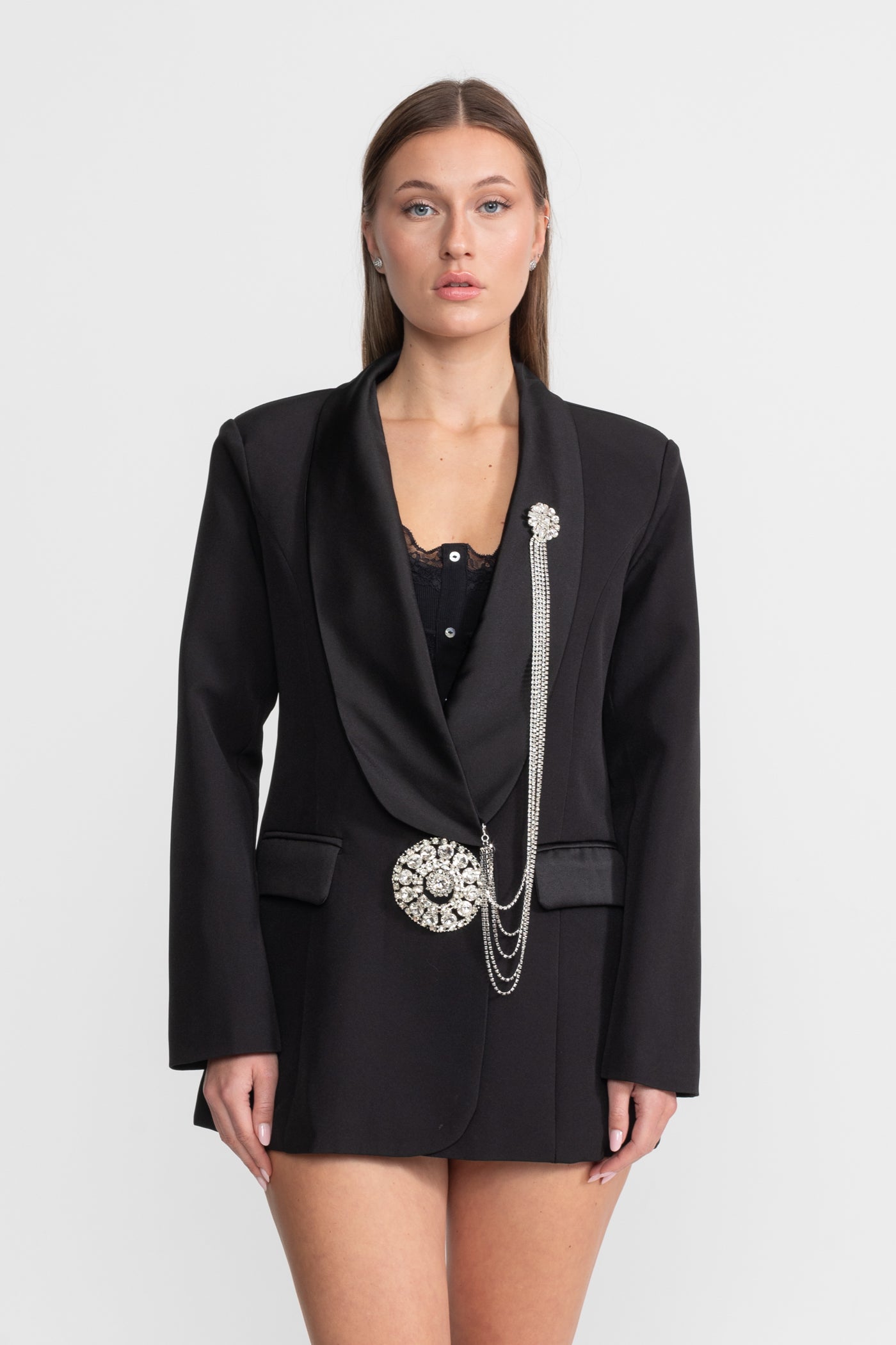 Crystal Brooch Blazer With Shawl Lapels – Black