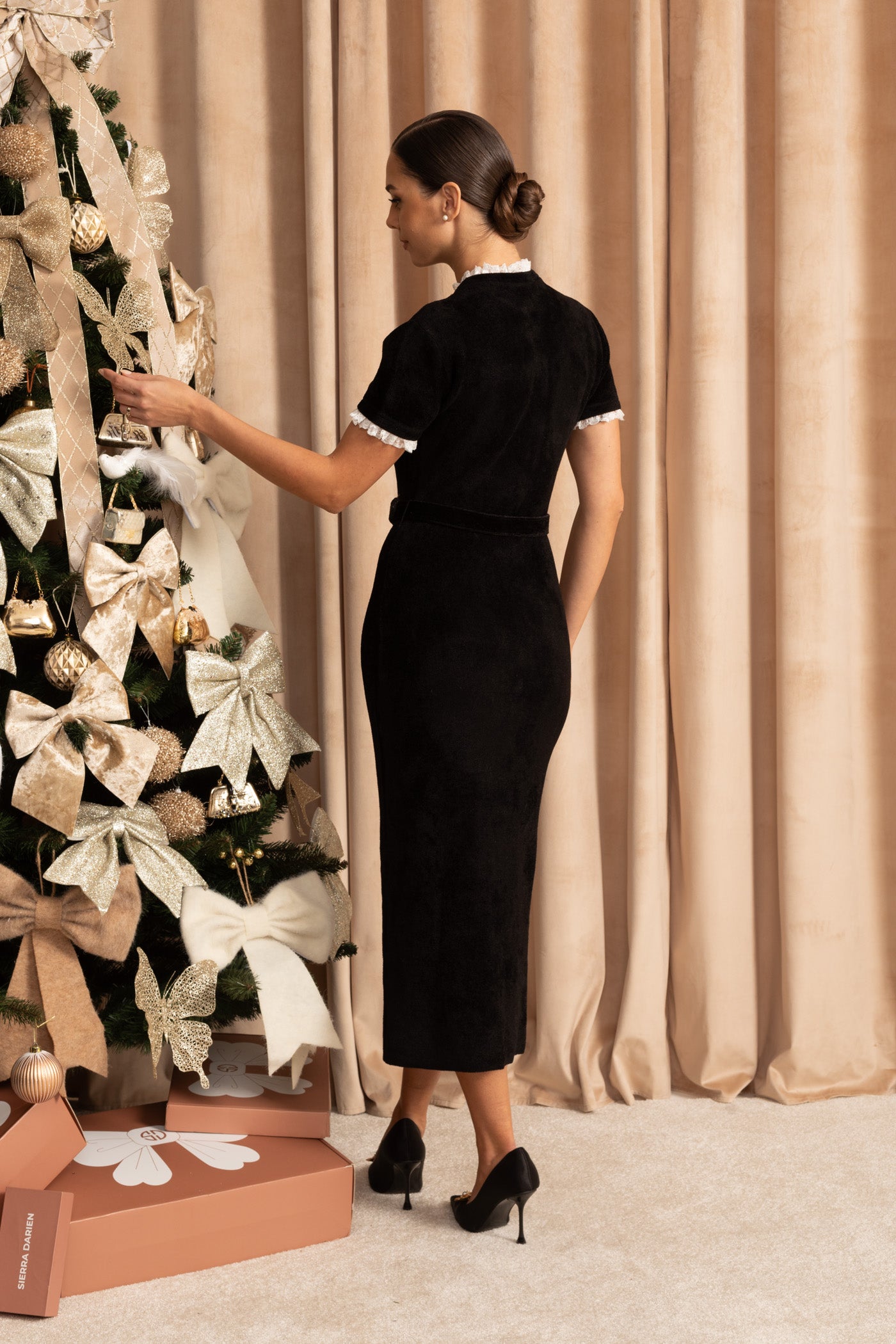 Elegant Midi Dress With Crystal Buttons and Lace Trim – Black