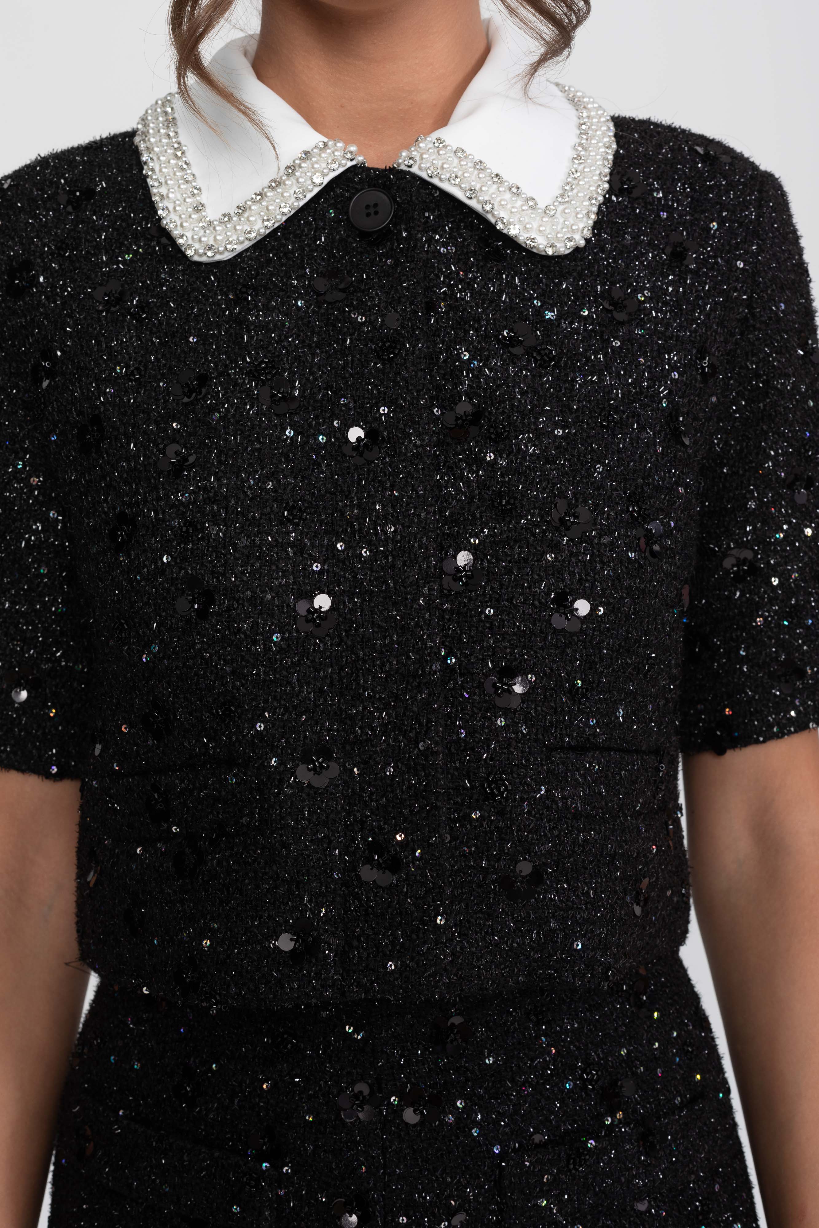 Short-Sleeve Tweed Cropped Jacket With Contrast Collar And Sequin Detail - Black