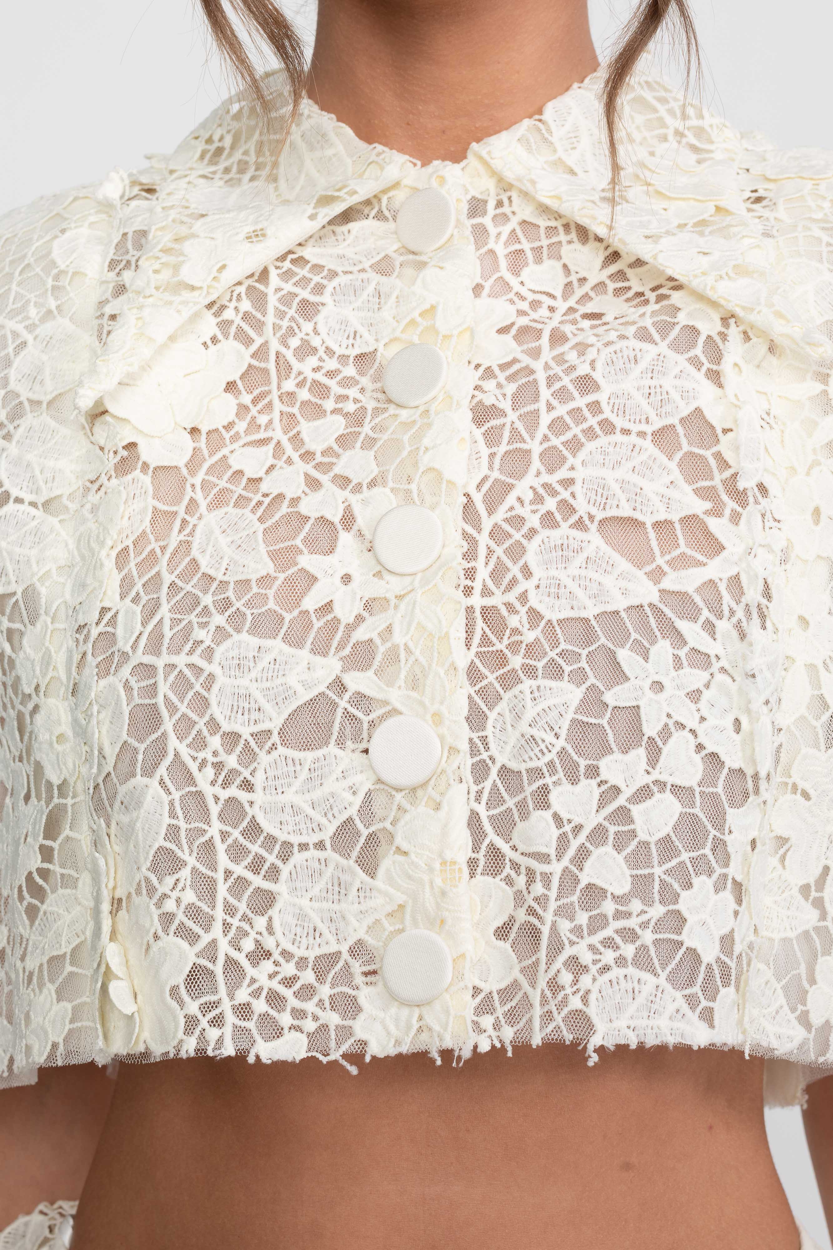 Lace Co-Ord Set With Button Cape And Bow Mini Skirt - Ivoire