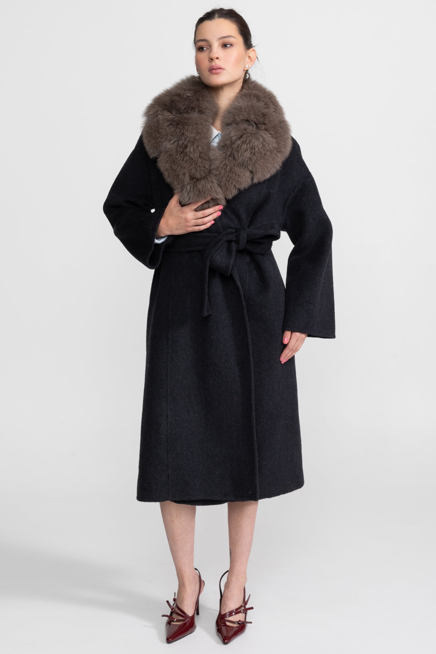 Wool Wrap Coat with Fox Fur Collar And Tie Belt – Black/Brown
