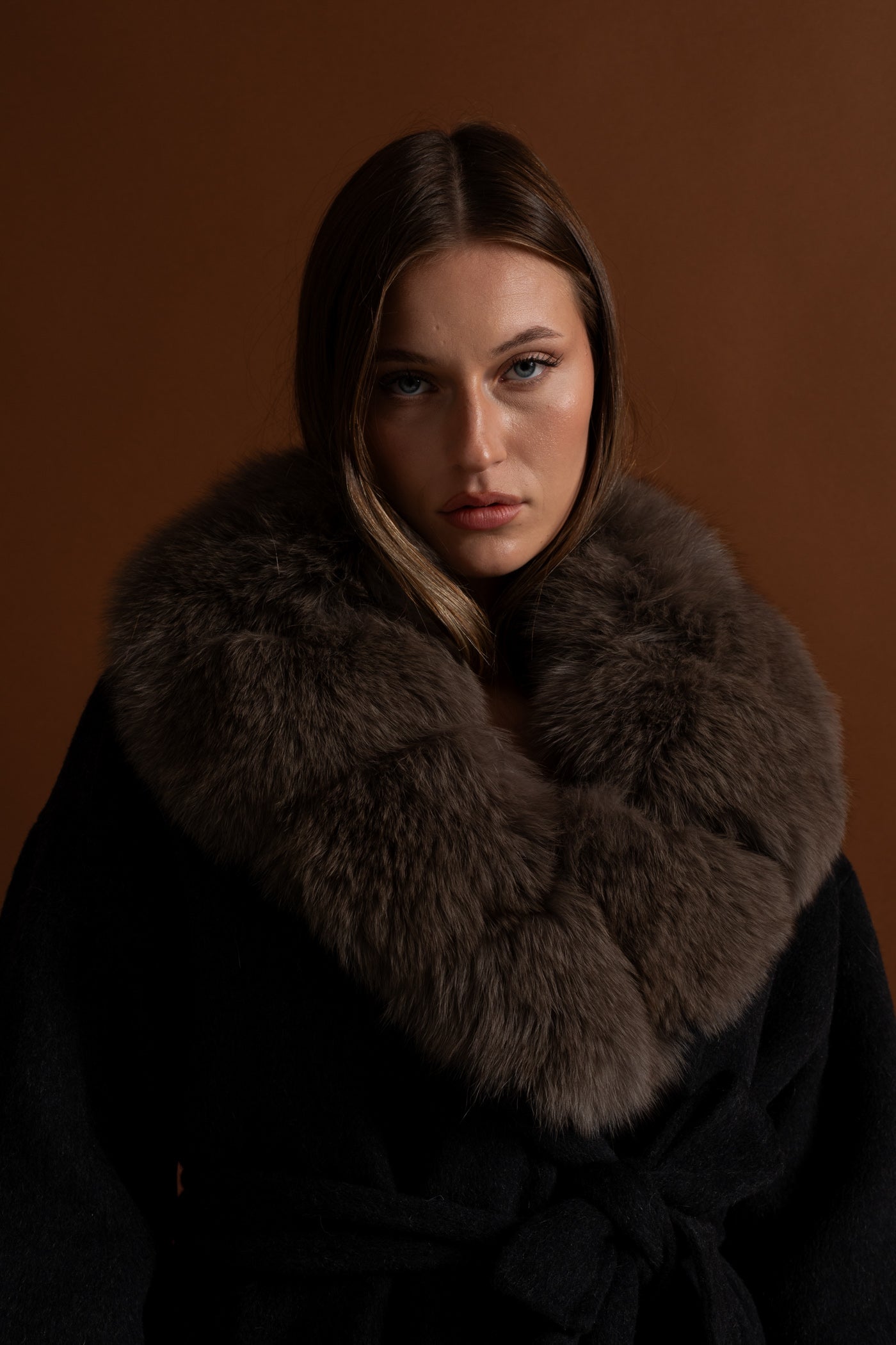 Wool Wrap Coat with Fox Fur Collar And Tie Belt – Black/Brown