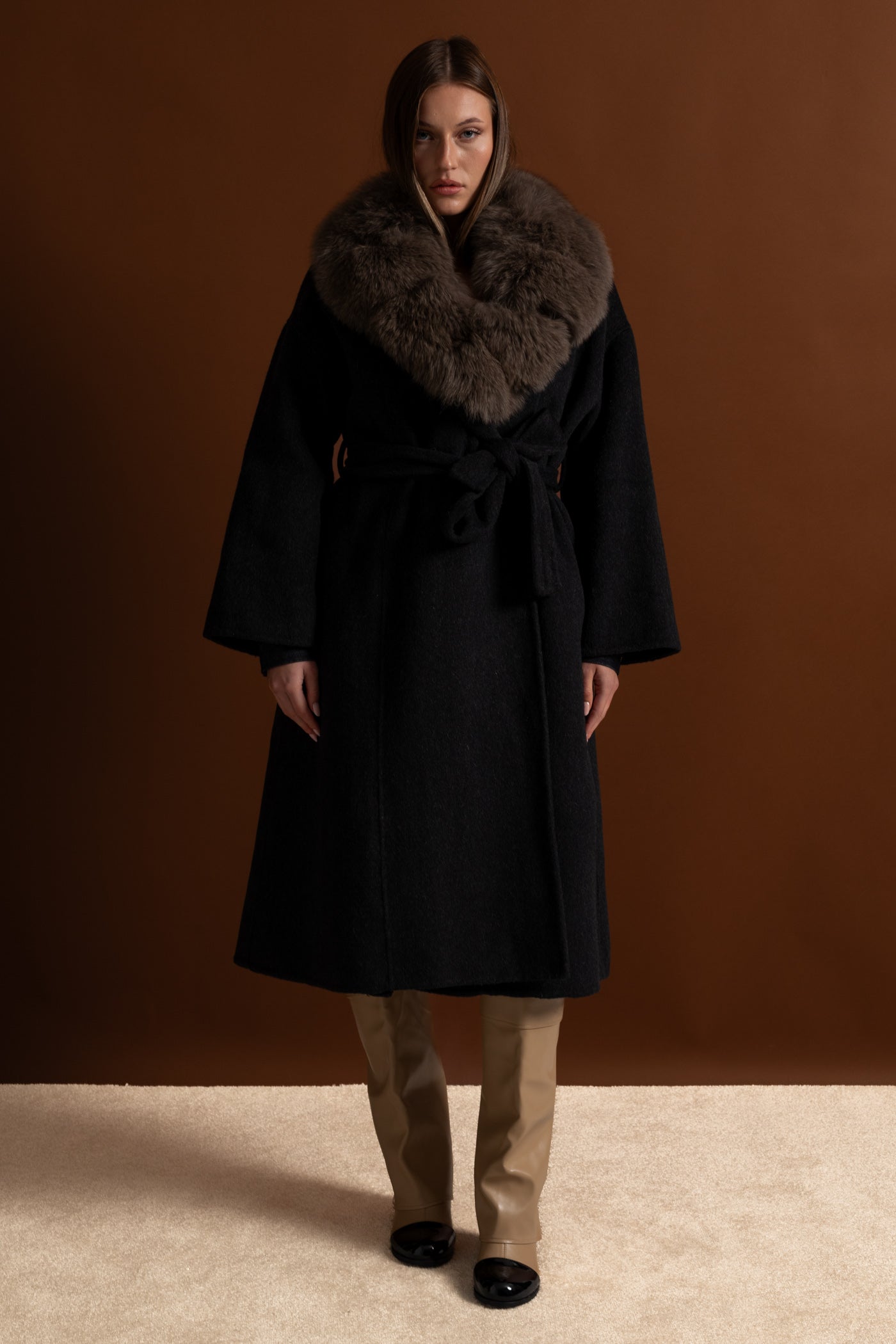 Wool Wrap Coat with Fox Fur Collar And Tie Belt – Black/Brown