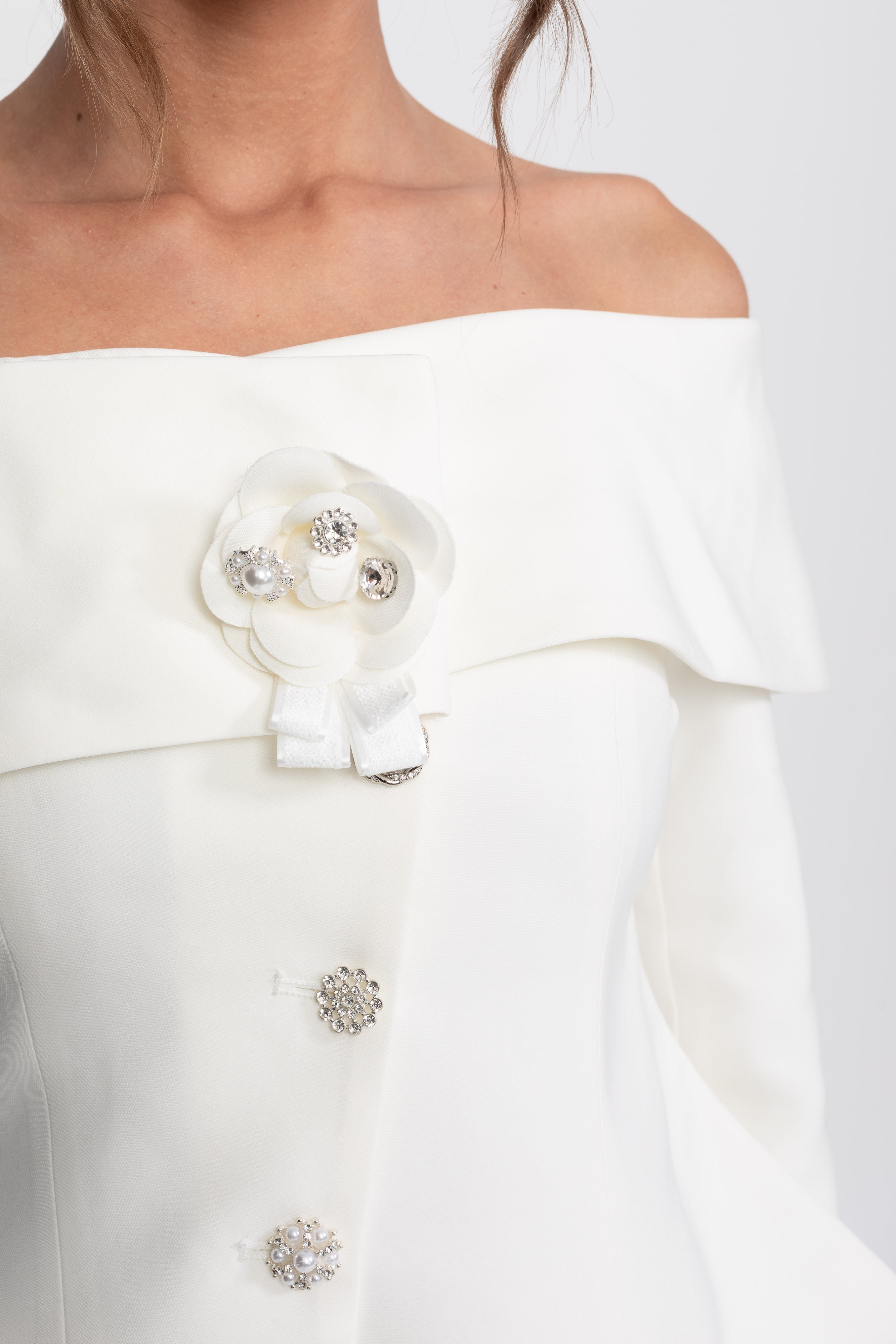 Elegant Co-ord Set With Off-Shoulder Peplum Top And Mini Skirt - White