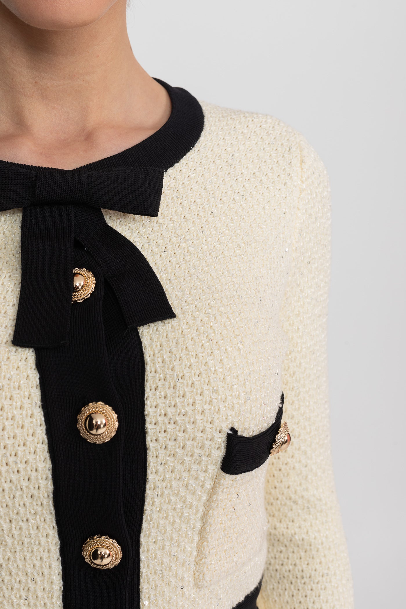 Bouclé Co-Ord Set With Long Sleeve Jacket And Contrast Black Trim - Ivoire